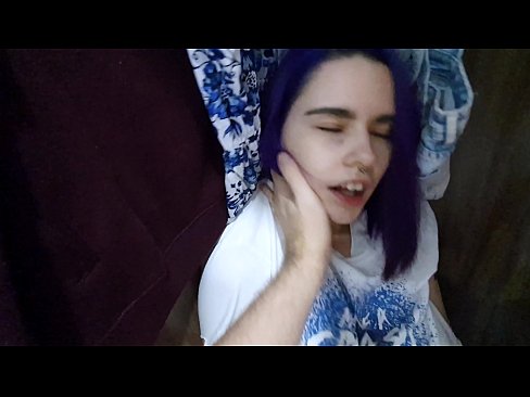❤️ Sibt lil sis tiegħi fil-closet u għenitha tiġri ️❌ Super porn lilna ☑